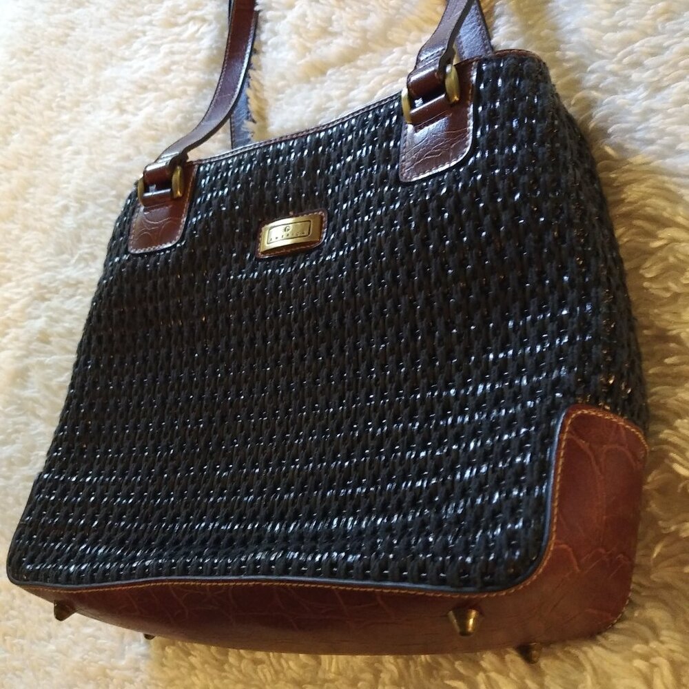 Faux leather organizing shoulder bag